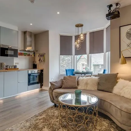 Apartment Number 2 Centre Shops Pubs Restaurants Dog Friendly
